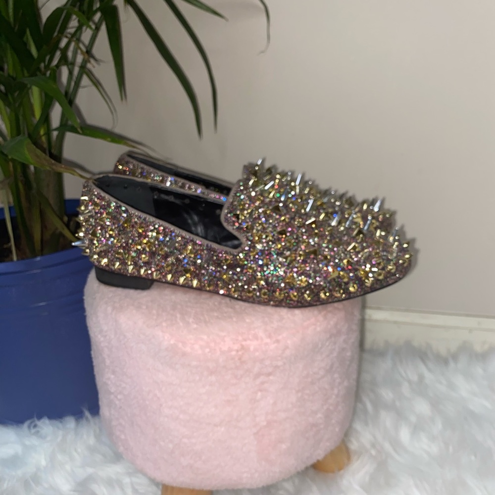 Sparkling flats